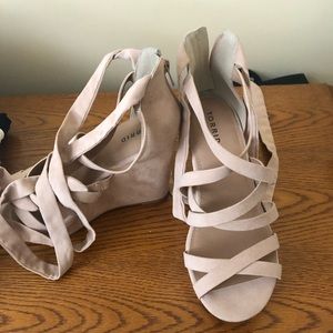 Ankle wrap suede Platform wedges